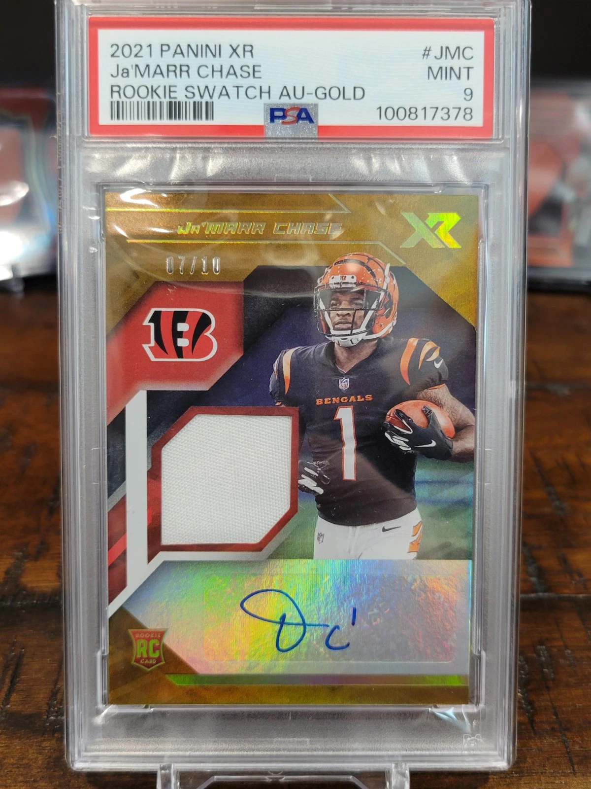 JaMarr Chase Panini XR Rookie Swatch Autographs #JMC Gold