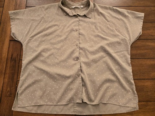 Uniqlo U Shirt Womens XL Button Front Collared