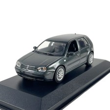 Maxichamps 1/43 Volkswagen Golf IV 1999 Grey Metallic Action Figure Car