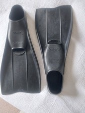 Vintage Nemrod Baleares diving/snorkelling flippers