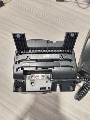 Polycom VVX 411 12-Line PoE desktop VoIP SIP Phone (2201-48450-001) w/stand  - Picture 6 of 9