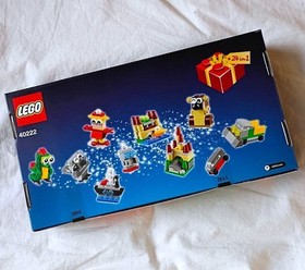2016 LEGO Christmas Holiday Build Up 40222 - New and Factory Sealed