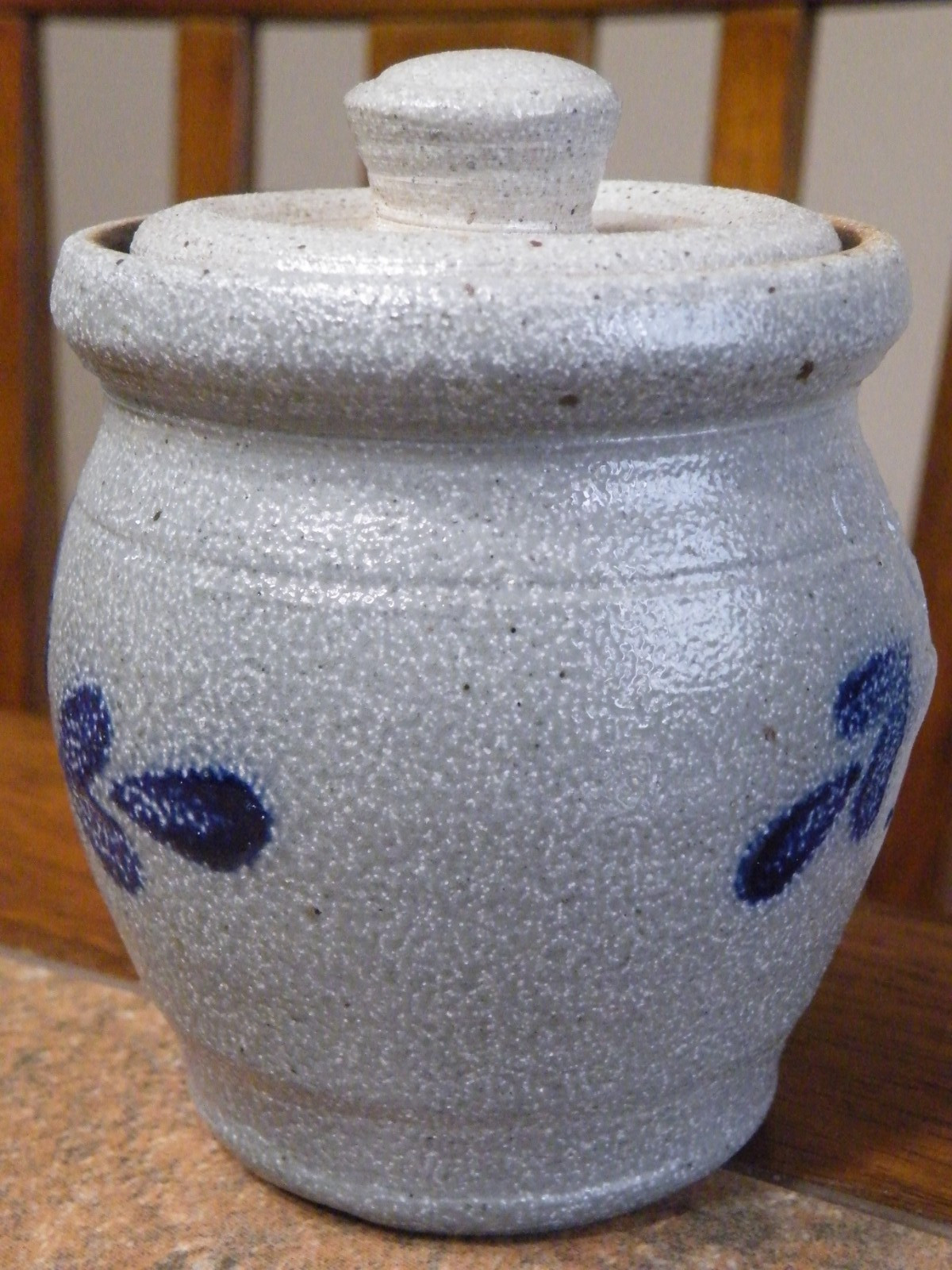 Rowe Pottery Salt Glazed BLUE HEART 4.75" Canister Crock w/ LID 1988 + Cruet 5.5