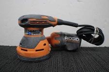 RIDGID - R26011 - 5in - 120V - Corded Random Orbit Sander - W/Dust Bag.