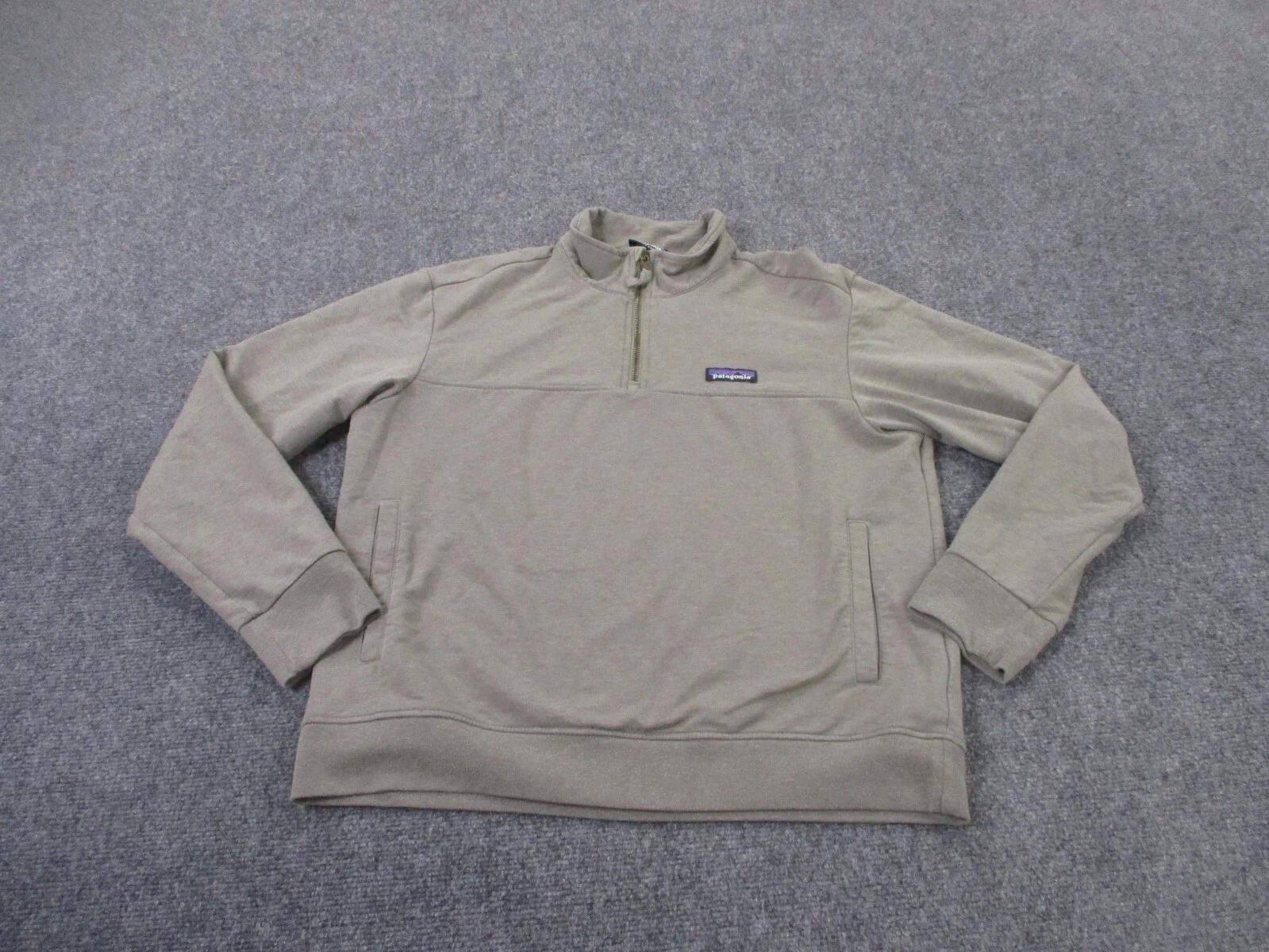 Patagonia Jacket Men M Gray Sweater Jumper Pullover Outdoors Hiking Lightweight