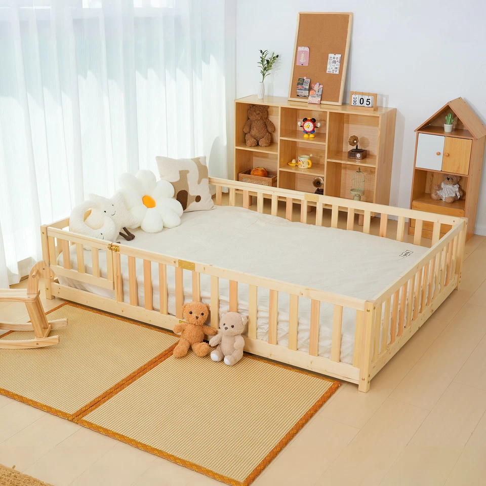 Cama de piso Montessori completa para niños pequeños H&ZT 78"Lx57"W con rieles puerta bloqueable Foto 3 de 4