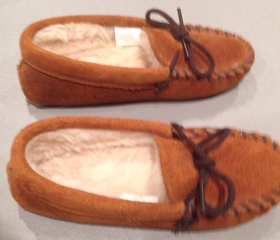 Mocasín Minnetonka juvenil 9 Foto 4 de 4