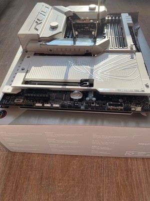 ASUS ROG Maximus Z790 Formula White WIFI DDR5 PCIe5 LGA 1700 ATX Intel Mainboard