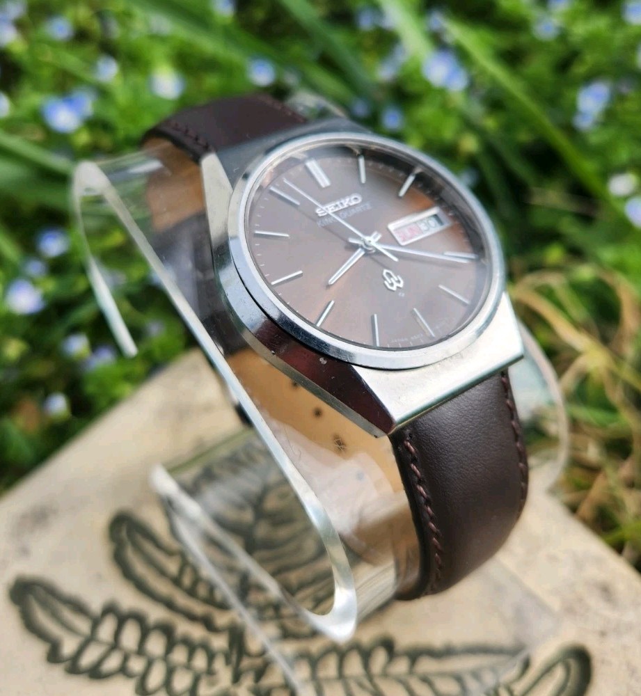 Vtg Seiko King Quartz 4823-8100 RARE Brown Dial 35mm Men's Vtg Seiko King Quartz 4823-8100 RARE Brown Dial 35mm Men's