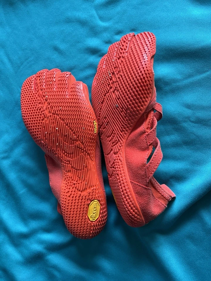 Vibram Mujer Talla 7-7.5 EE. UU. Vibram Cinco Dedos Alitza Loop Cross Para Zapatos de Yoga Foto 3 de 4