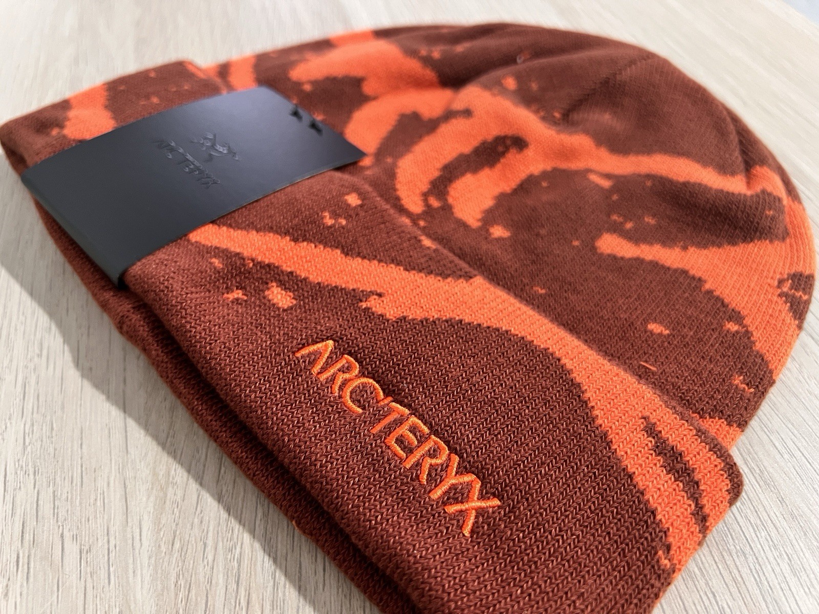 NWT Arc'teryx Grotto Toque Beanie in Sequoia Solarais colors