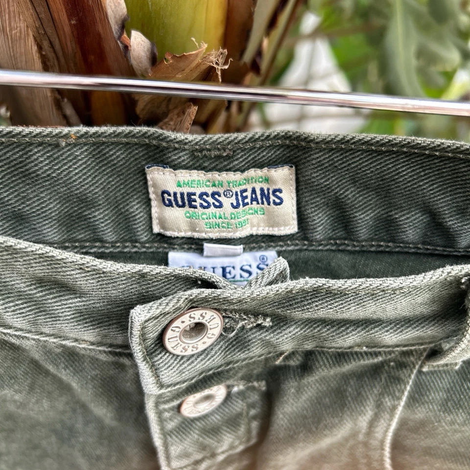 Jeans Guess Vintage Años 90 Hechos en EE. UU. Denim Verde 100% Algodón 30x30 Calce Recto Foto 2 de 4