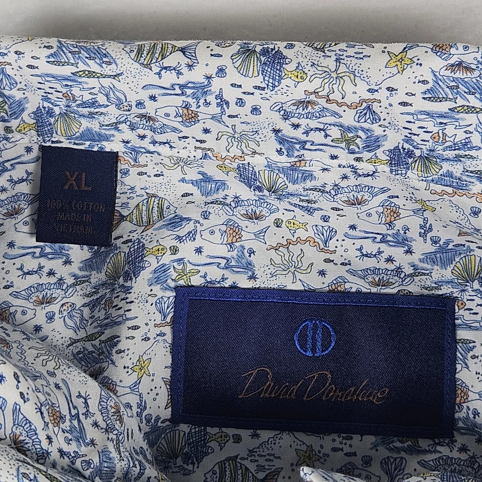 David Donahue Shirt Men's XL Blue Short Sleeve Fish Casual Tropical - Image 4 of 4