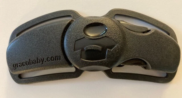 BRAND NEW Graco Milestone Car Seat Chest Clip Harness Buckle