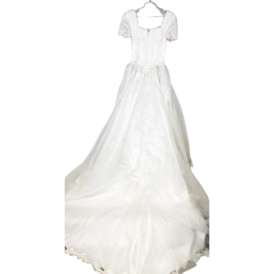 Antigo Vestido de Noiva Oleg Cassini Branco Tamanho 4 CONTAS PESADAS Trem Capela Novo sem etiquetas - Imagem 3 de 4