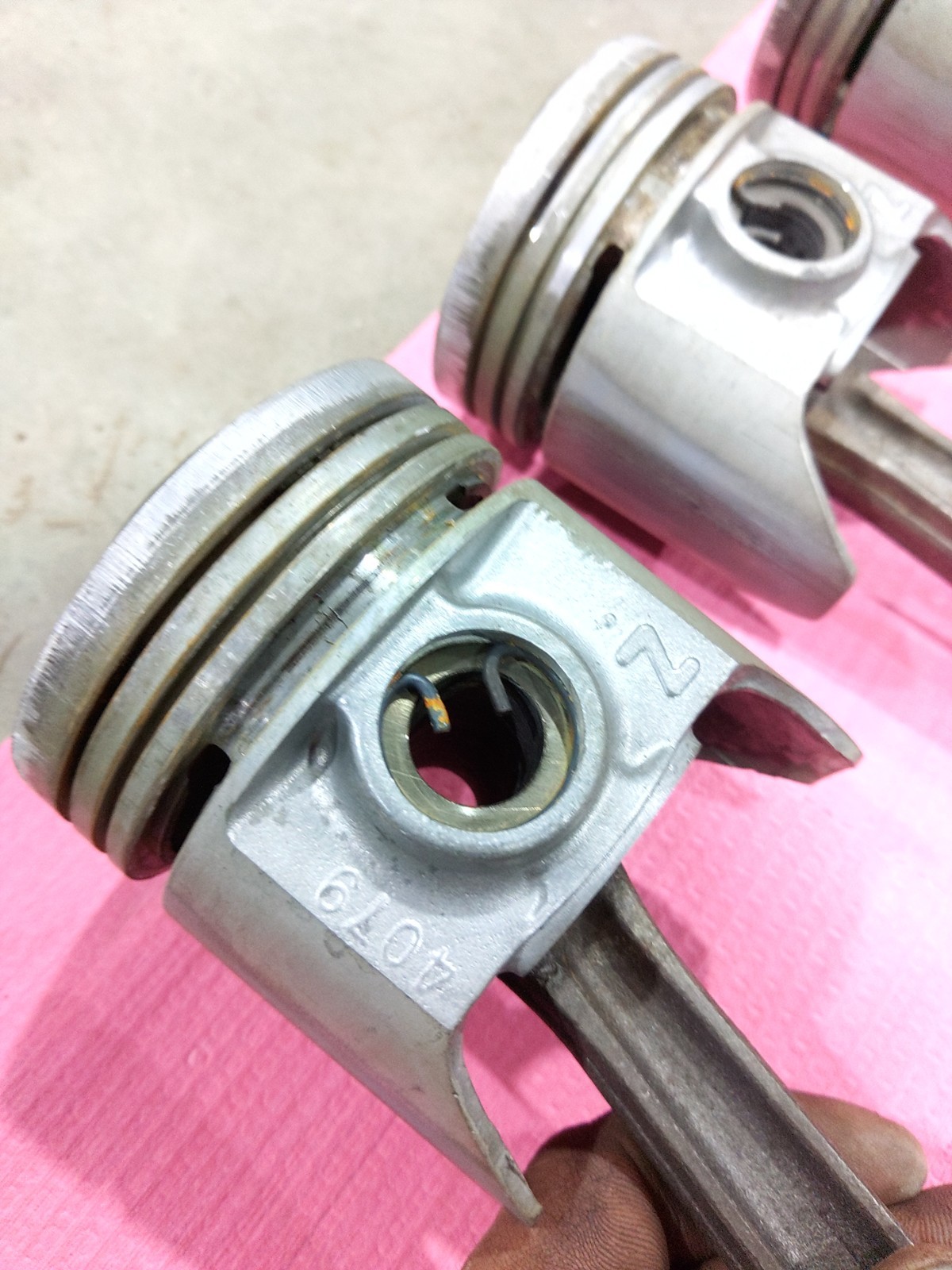 4 Farmall Super C Tractor IH Fire Crater Add Power pistons rods & rings IHC