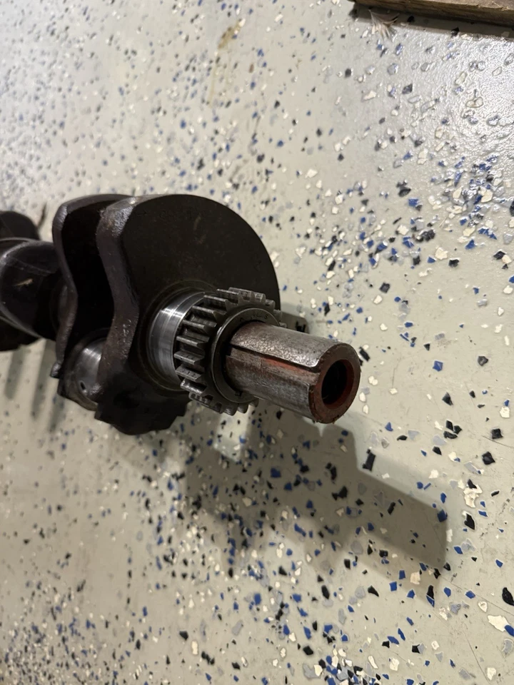 Cigüeñal Hemi 241 (Dodge Royal 1954) Foto 4 de 4