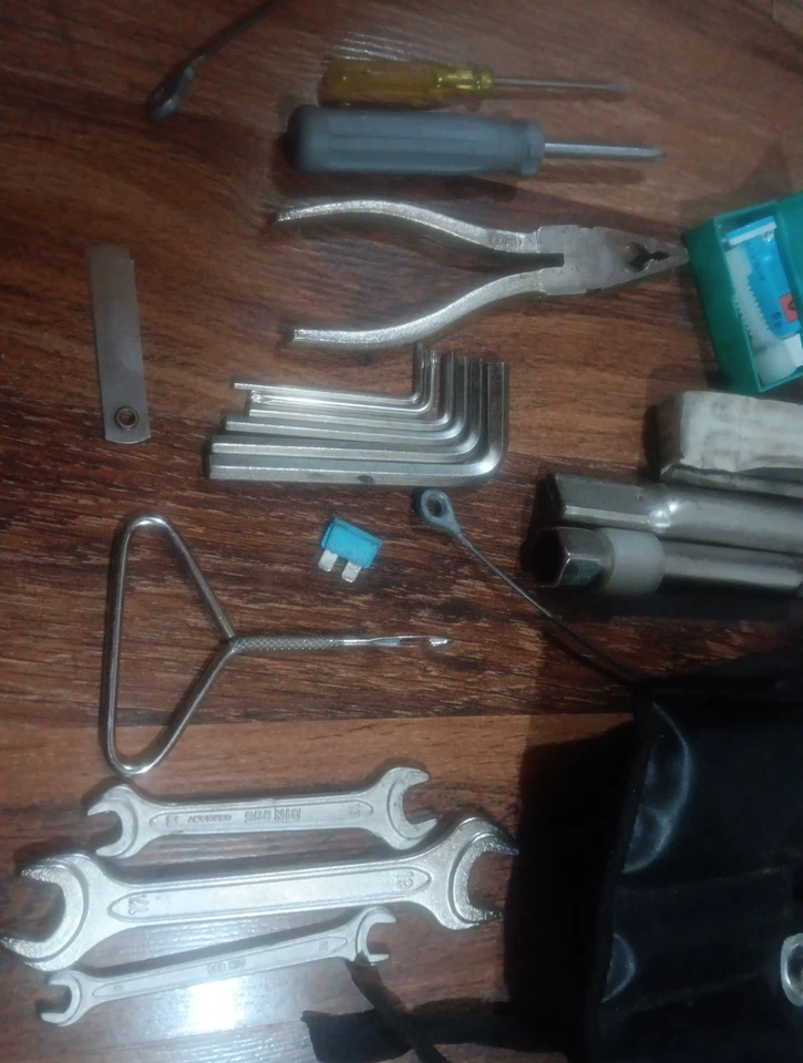 Kit de ferramentas 1997-2003 BMW K1200RS K1200lt LTC OEM T - Imagem 4 de 4