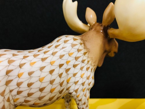 HEREND MOOSE natural-mosaic fishnet DEER FIGURINE,BRAND NEW BOXED,6"long - Picture 14 of 17