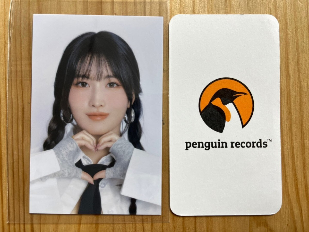 TWICE 5TH WORLD TOUR OFFICIAL MD READY TO BE TRADING CARD PHOTO