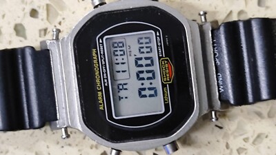 Vintage 1990 Casio G-Shock DW-5700 mod 901 Japan in Working