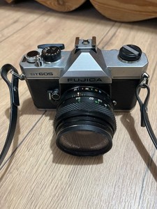 Fujica ST605 35mm Film SLR Camera + Fujinon & Vivitar lenses+case