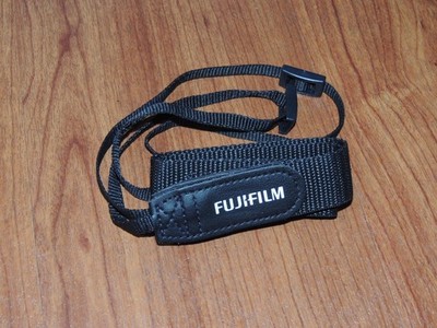 Genuine OEM Original FujiFilm Shoulder Neck Strap for FinePix S8600 S8630