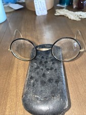 Vintage tortoiseshell Windsor eyeglasses with case