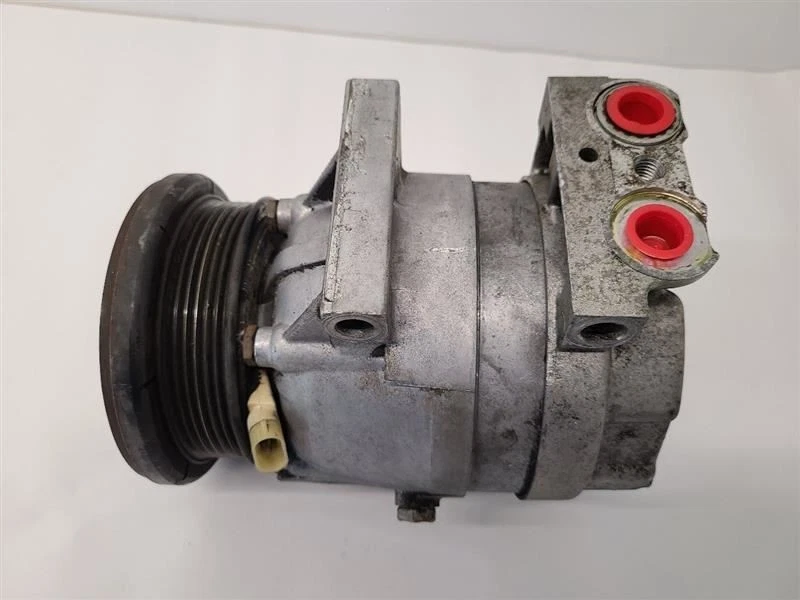 Compresor de aire acondicionado Pontiac Grand AM 1999-2005 3,4 L 99-05 89018903 Foto 2 de 4