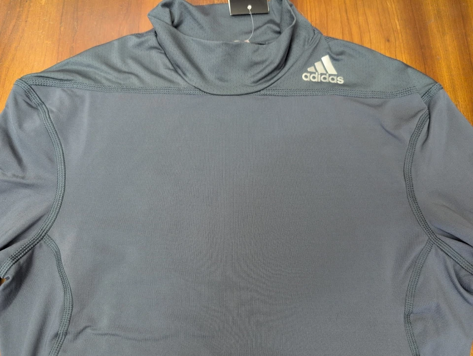 Adidas Techfit ClimaWarm Long Sleeve Mock Base Layer Medium / BNWT / Gray / $45 - Image 3 of 4