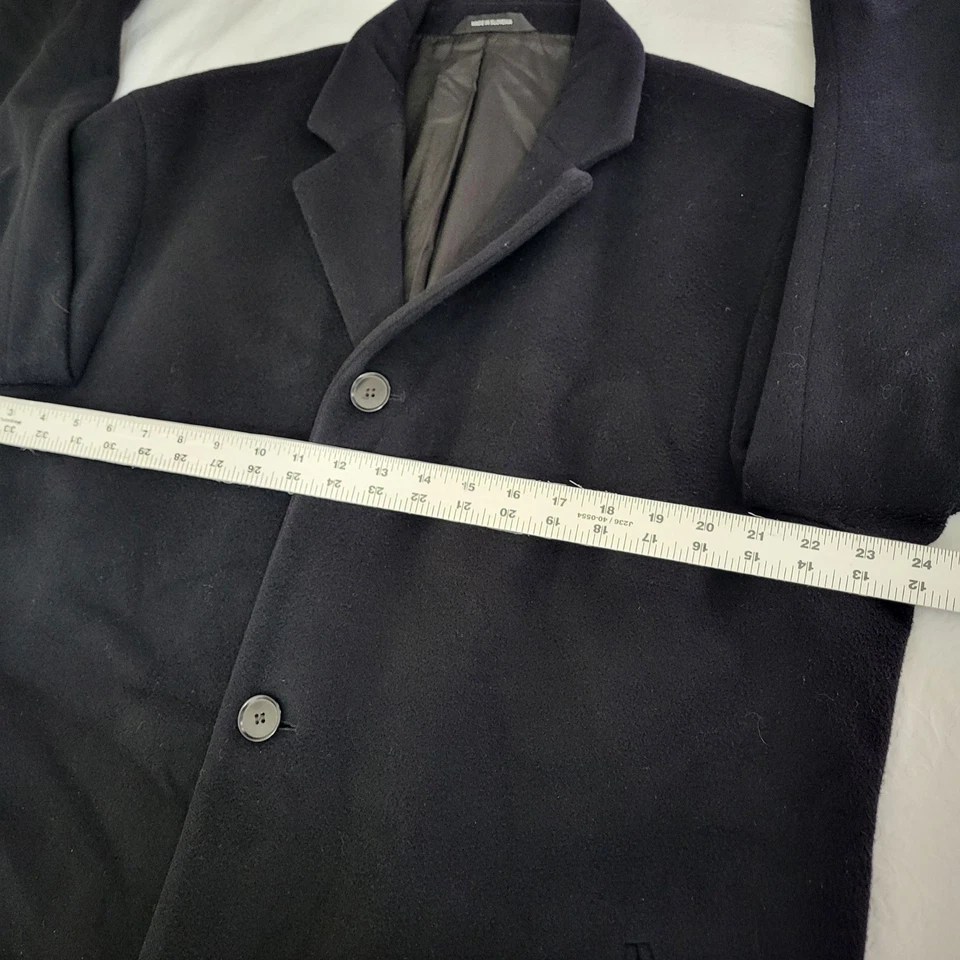 HUGO BOSS Men's Black Wool Cashmere Overcoat Size 42R Classic Topcoat Y2K Coat - Image 4 of 4