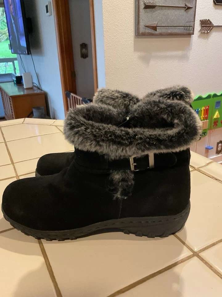KHOMBU Black Suede Leather Faux Fur Lined Ankle Booties Boots Womens Size US 7M - Image 3 of 4