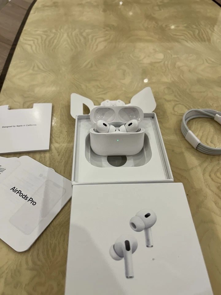 Apple AirPods Pro Bluetooth In-Ear-Kopfhörer, Weiß, 2. - Bild 4 von 4