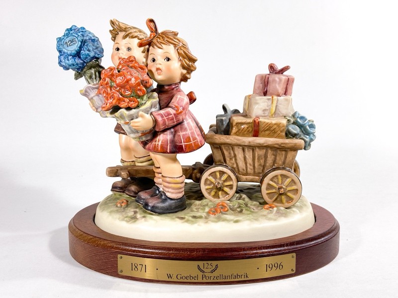 VTG Hummel LOVE’S BOUNTY #004 (Hum 751), Century Collection, 1996
