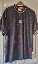 Herren Brandneu Umbro Carling Fußball Stil Training Top XL