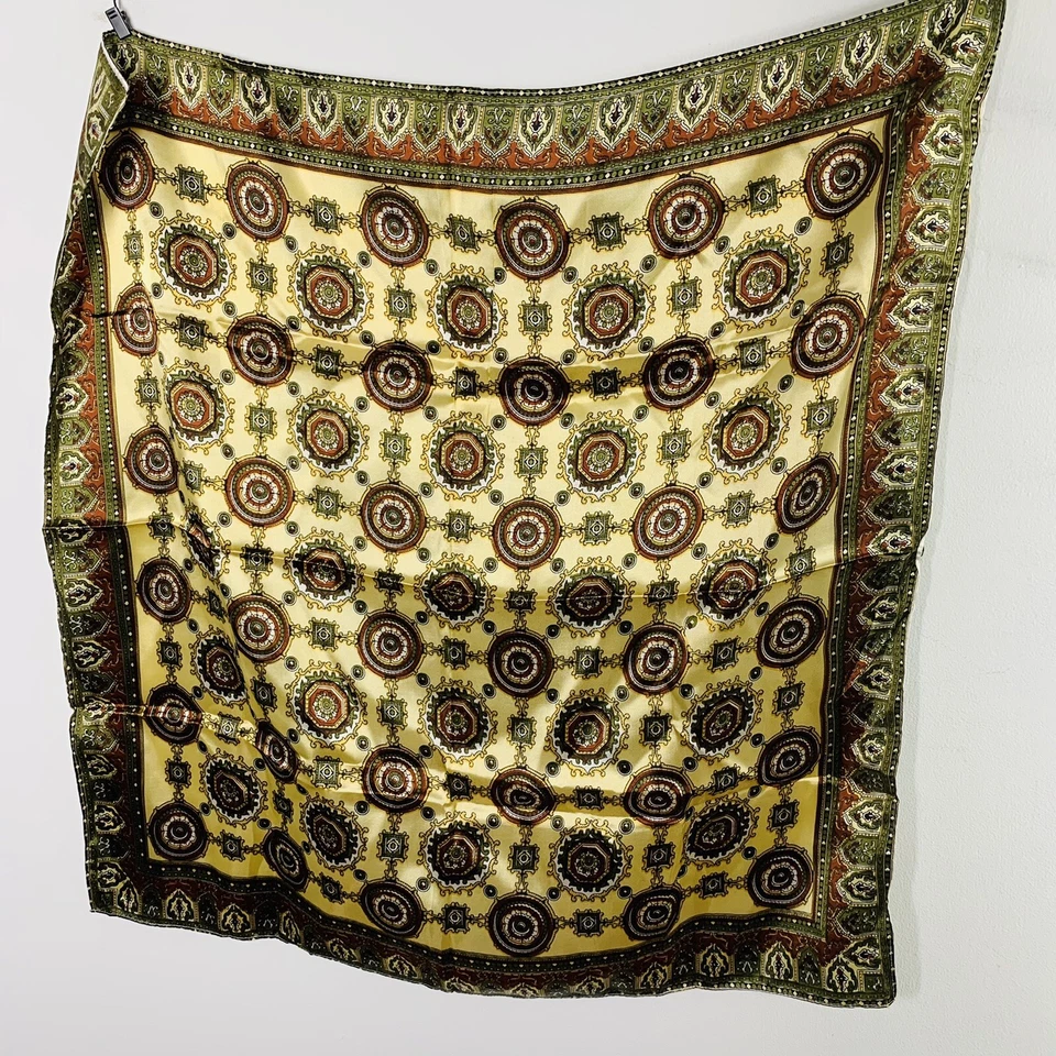 Bufanda cuadrada para mujer sin marca tono joya medallón amarillo rojo verde DE COLECCIÓN Foto 2 de 4