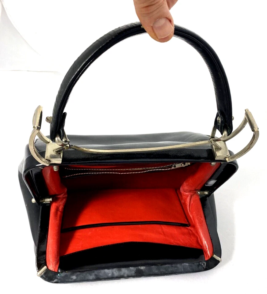 Bolsa de couro acolchoada chique feita artesanalmente vintage anos 60 Doctor Framebag forro de couro vermelho preto - Imagem 3 de 4