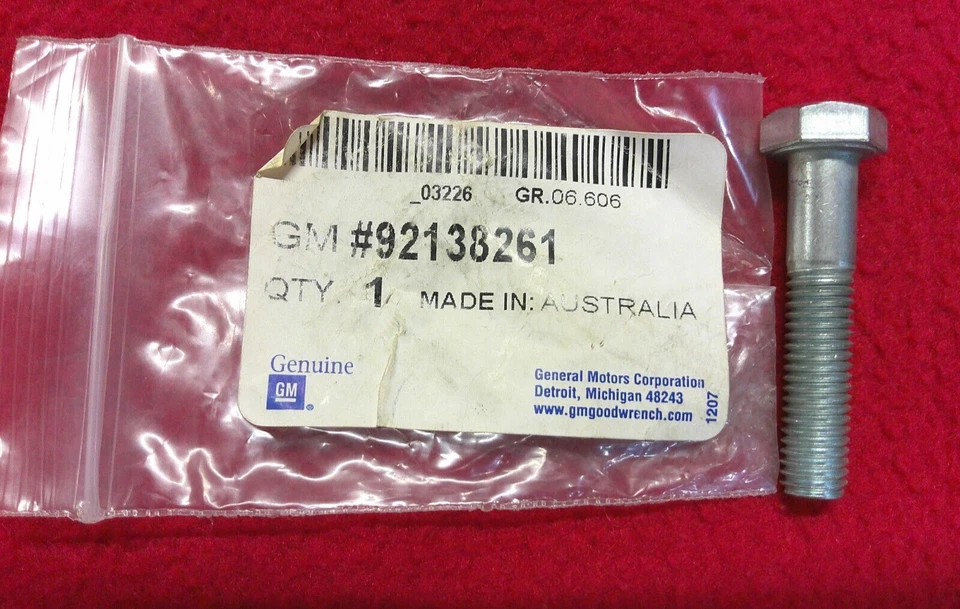 Genuine GM OEM # 92138261 Pontiac GTO Genuine GM Bolts (Set of 4) NEW OLD STOCK! Foto 4 de 4