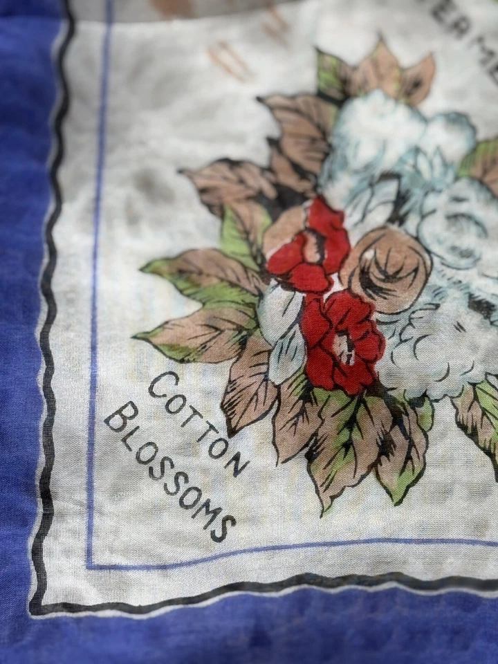 Pañuelo vintage Hankie Japón seda enrollado a mano Nueva Orleans muy abajo allá Foto 3 de 4