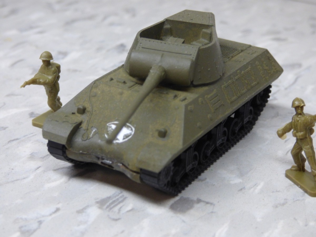 Roco Minitanks Painted WWII US M-36 Tank Destroyer & Airfix