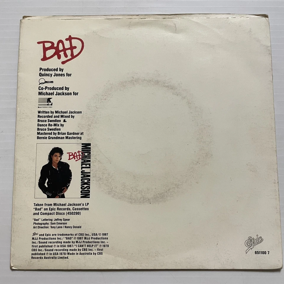 Michael Jackson Bad / I Can’t Help It Vinyl Record 7” 45 RPM 651 100 7 epic 1979 - Image 4 of 4