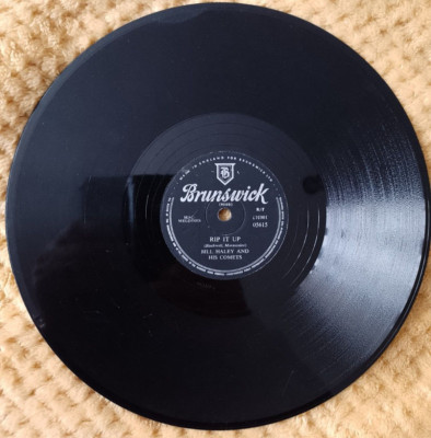 BILL HALEY AND HIS COMETS--RIP IT UP---1956  78 rpm...ALL 78s ARE NOW ONLY £3.00