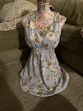 Beautiful NEW Strappy Casual Dress Sz L Fits s/M