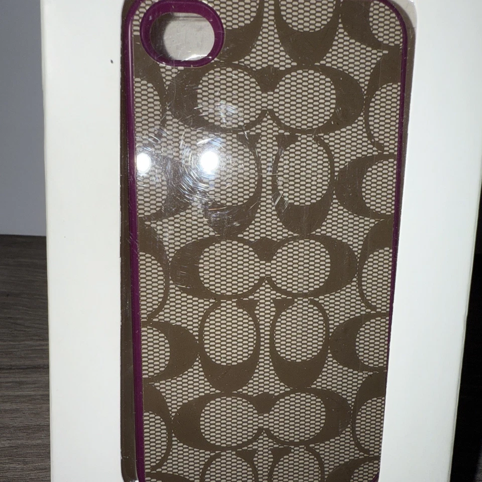 Funda Coach iPhone 4/4S NUEVA En Caja F64398 Caqui/Rosa Foto 2 de 4