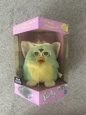 Special Limited Edition Spring Easter Furby Yellowed Plastic NIB