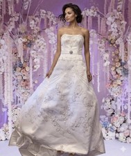 David Bridal White Wedding Dress Hands Beaded Size 12 Design with Straps, Brooch