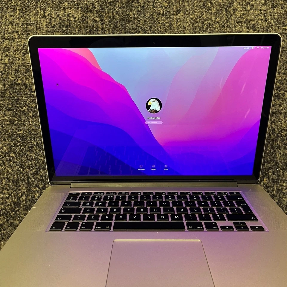 Apple MacBook Pro with Retina display 15.4" Laptop - MJLT2B/A (May,2015, Silver) - Image 2 of 4