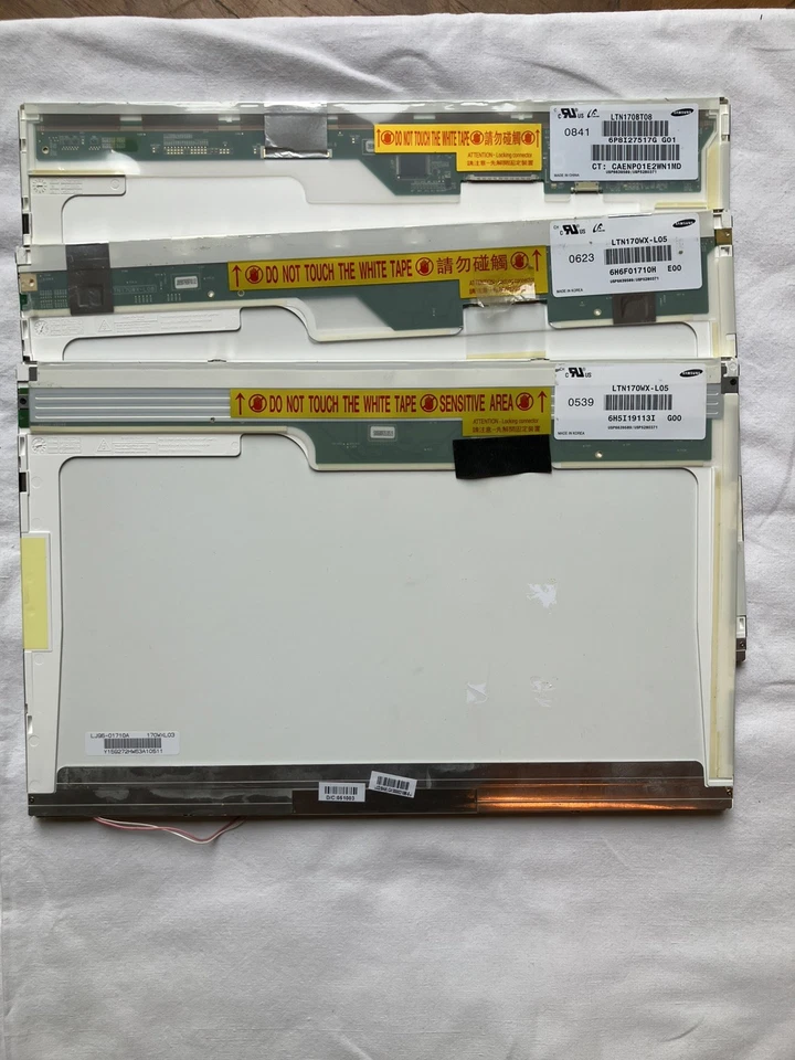 Lot 10 dalles LCD 17" CCFL LVDS - AU Optronics / Samsung / LG - Photo 2/4