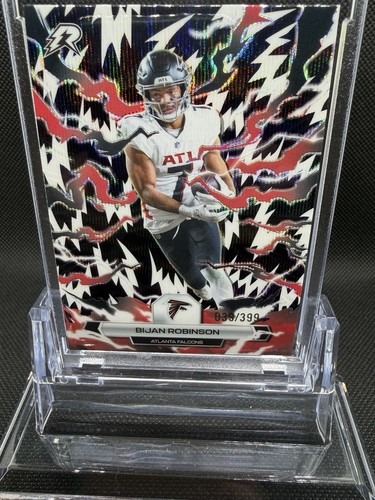2025 Topps Resurgence Black And White Surge 039/399 Bijan Robinson ATL Falcons