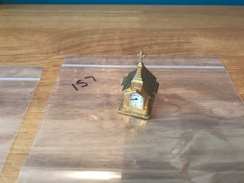 Miniature Quartz clocks and other makes. Over 100 clocks - Foto 305 di 470